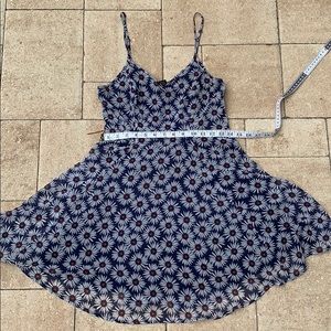 Skater like spaghetti straps summer dress